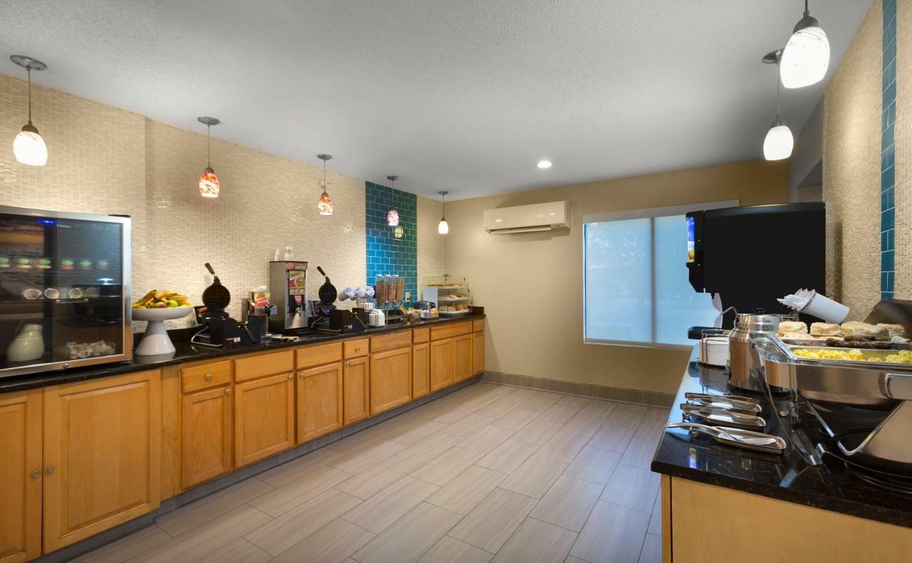 La Quinta Inn By Wyndham North Myrtle Beach Buitenkant foto